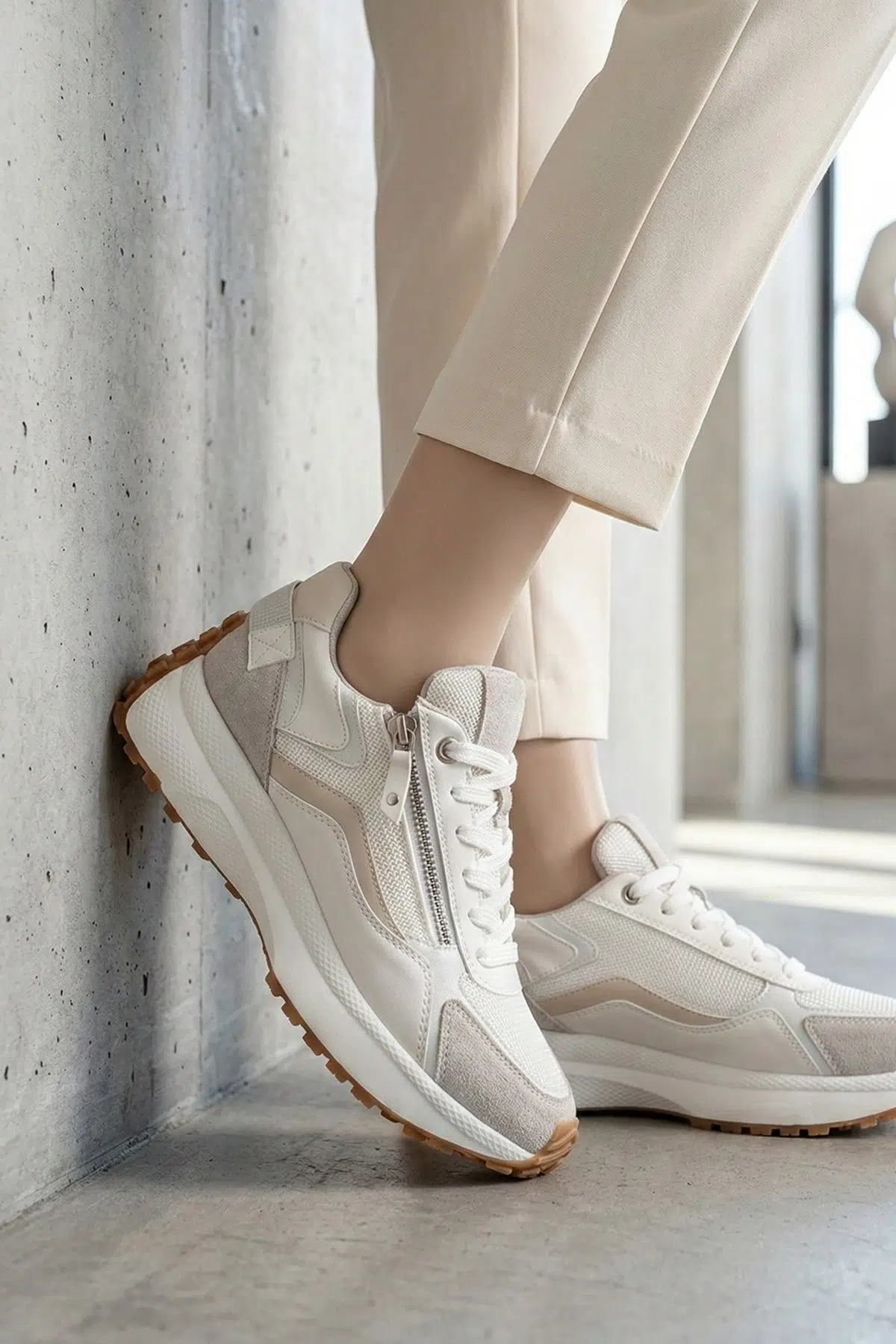 Beyaz Kalın Kaymaz Taban Sneaker Fermuarlı Günlük Kadın Spor Ayakkabı Nodow