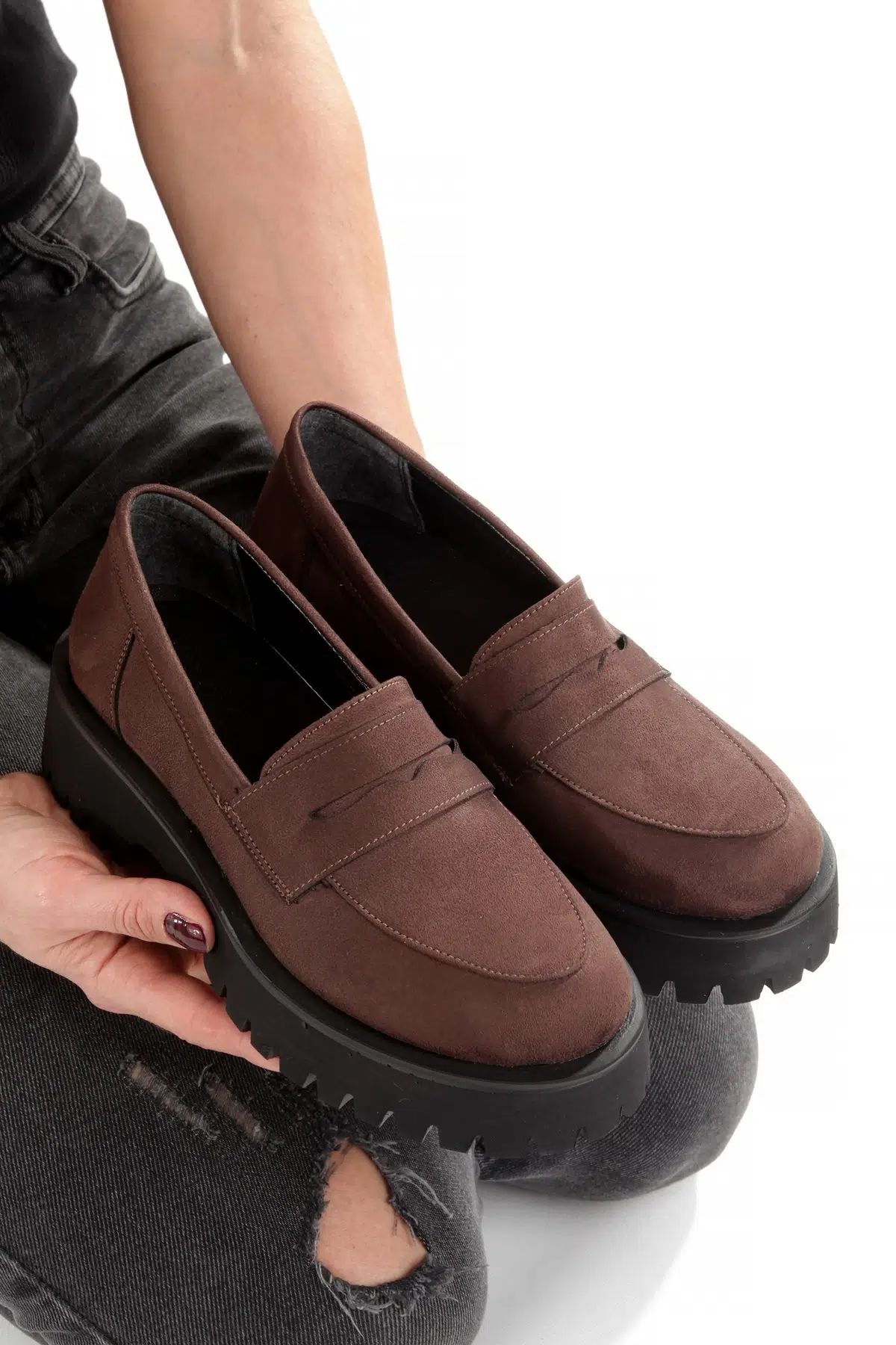 Koyu Kahve Rengi Süet Hafif Yumuşak Loafer Bağcıksız Kadın Ayakkabı DORA