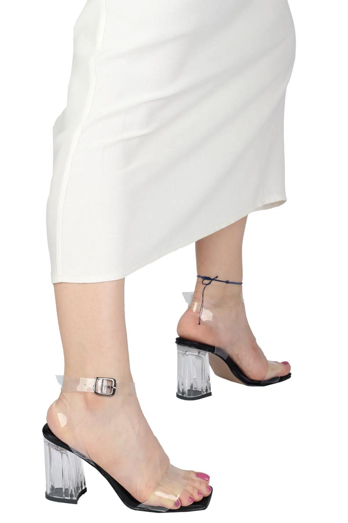Siyah Bilekten Bantlı Şeffaf Topuklu Sandalet - Savanu
