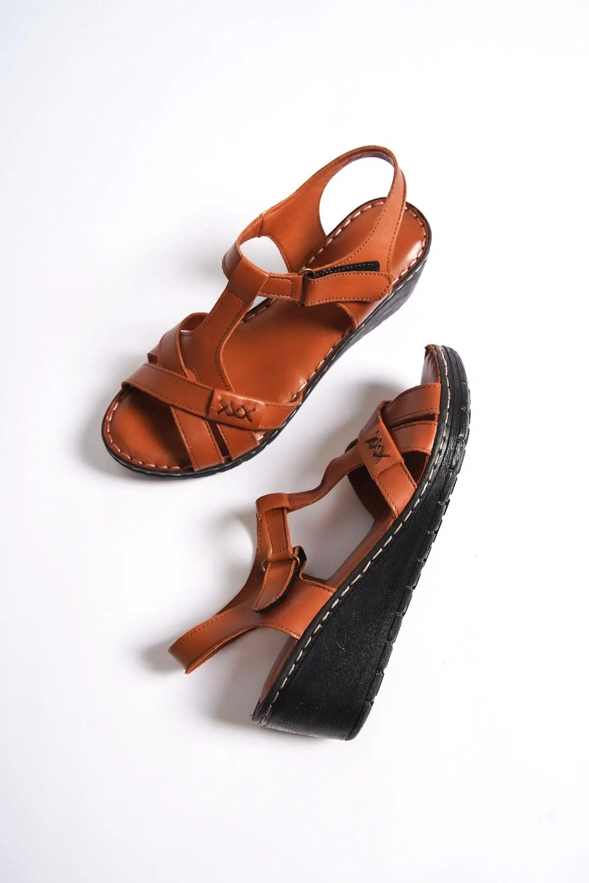 Taba Hakiki Deri Dolgu Taban Anatomik Cırtlı Sandalet - Aliya